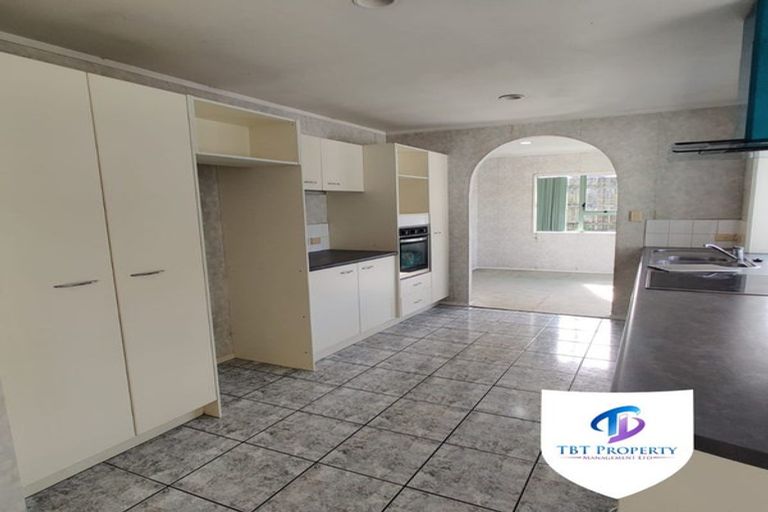 Photo of property in 14 Crail Court, Totara Heights, Auckland, 2105