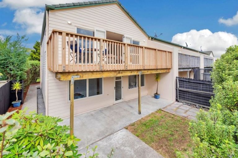 Photo of property in 15 Pooks Road, Ranui, Auckland, 0612