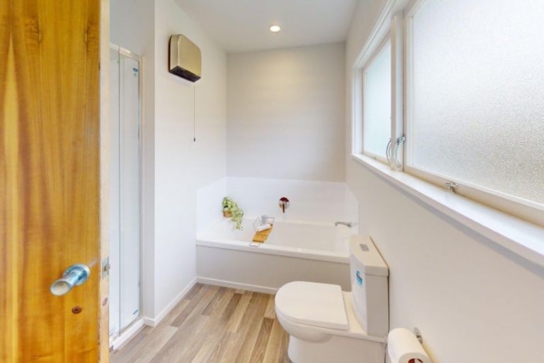 Photo of property in 1 Byrd Street, Levin, 5510