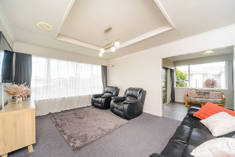 Photo of property in 44 Holdsworth Avenue, Milson, Palmerston North, 4414