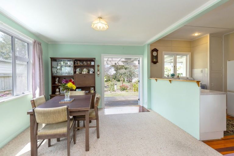 Photo of property in 133 West Street, Greytown, 5712