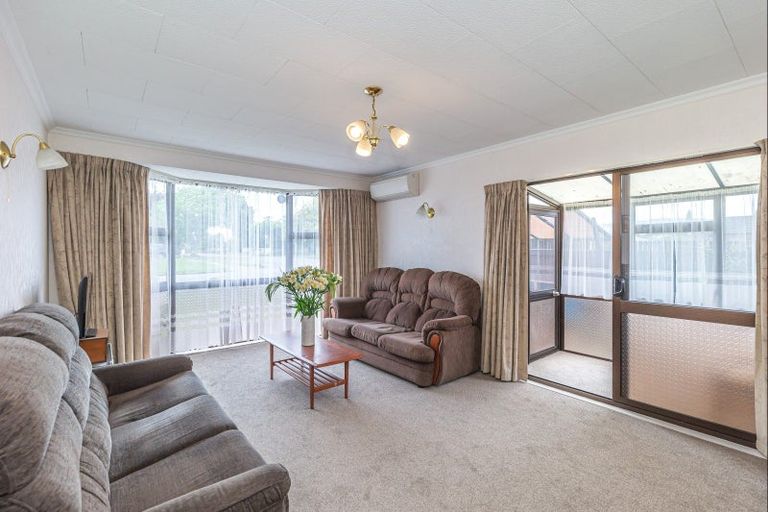 Photo of property in 18 Hereford Street, Levin, 5510