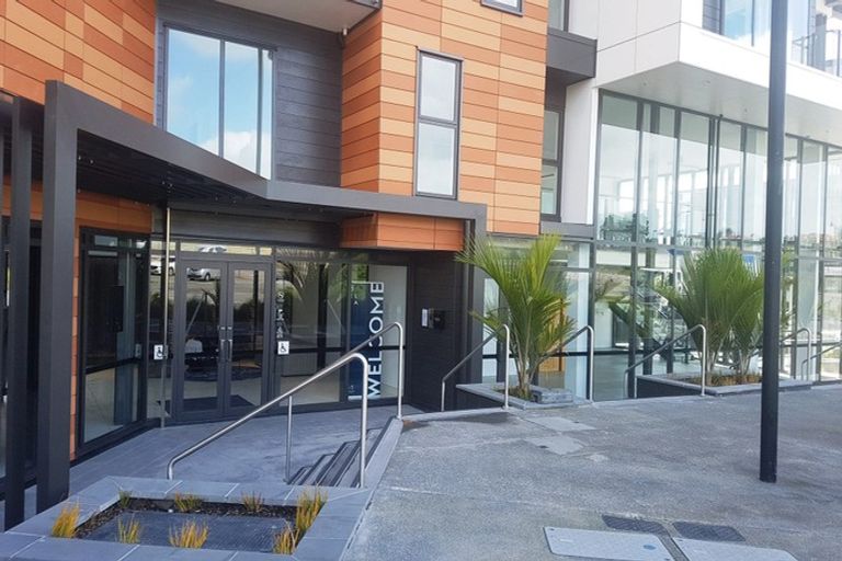 Photo of property in 44 Compton Street, Hillcrest, Auckland, 0627