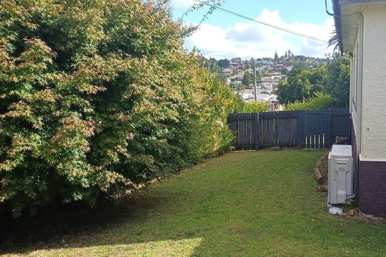Photo of property in 10 Wakelin Street, Carterton, 5713
