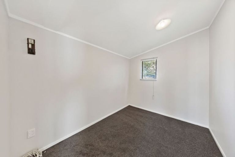 Photo of property in 20 Lyncroft Street, Mangere East, Auckland, 2024