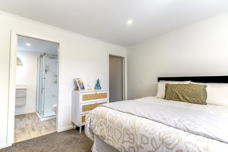 Photo of property in 25 Taylor Terrace, St Andrews, Hamilton, 3200