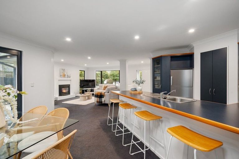 Photo of property in 54 Oxley Avenue, St Albans, Christchurch, 8014