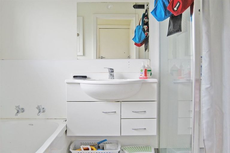 Photo of property in 230 Knowles Street, St Albans, Christchurch, 8052