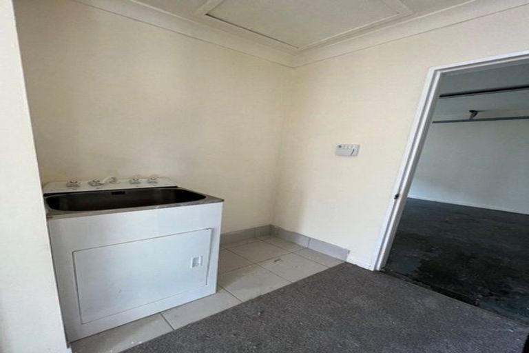 Photo of property in 10 Andrusha Place, Flat Bush, Auckland, 2019