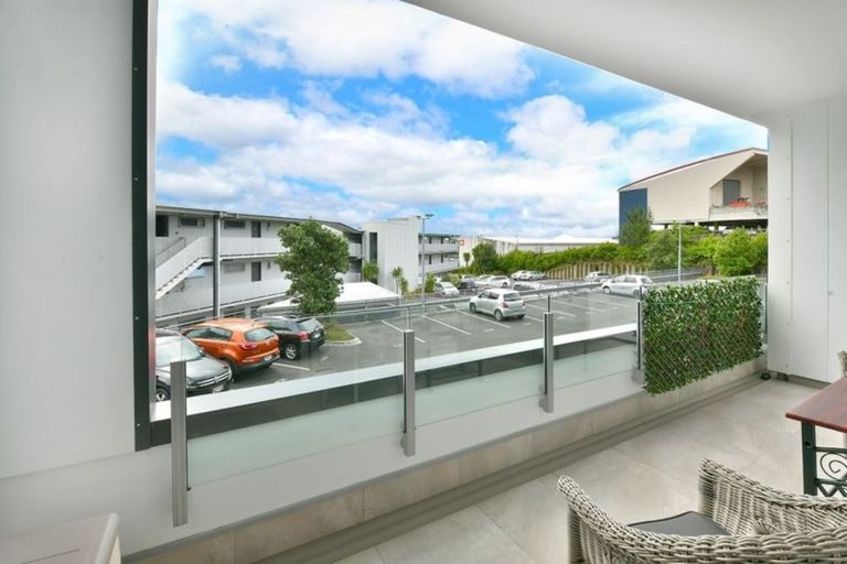 Photo of property in 117/17 Link Crescent, Stanmore Bay, Whangaparaoa, 0932