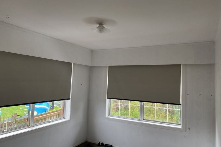 Photo of property in 3/69 Royal View Road, Te Atatu South, Auckland, 0610