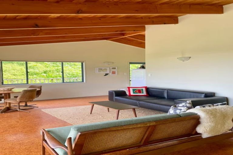 Photo of property in 5 Ocean Close, Te Kopuru, 0371