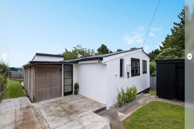 Photo of property in 1a Ropata Street, Hawera, 4610