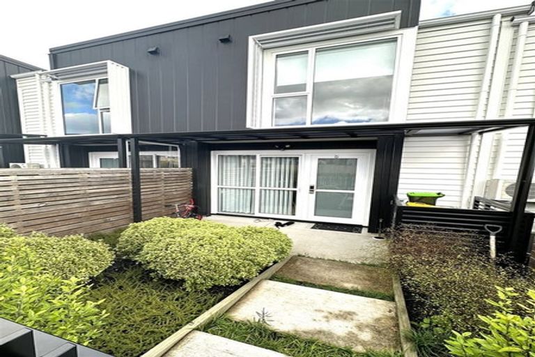 Photo of property in 5/20 James Laurie Street, Henderson, Auckland, 0612
