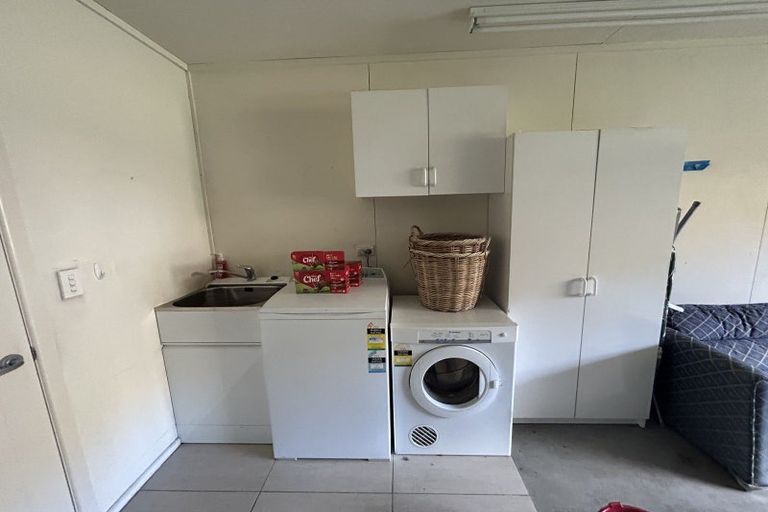 Photo of property in 33 Meadowstone Drive, Wanaka, 9305