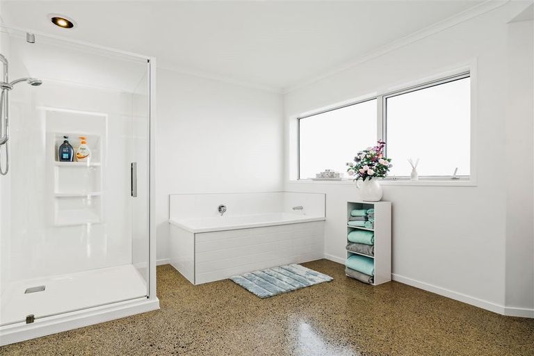 Photo of property in 8 Heartstone Place, Te Kamo, Kamo, 0185