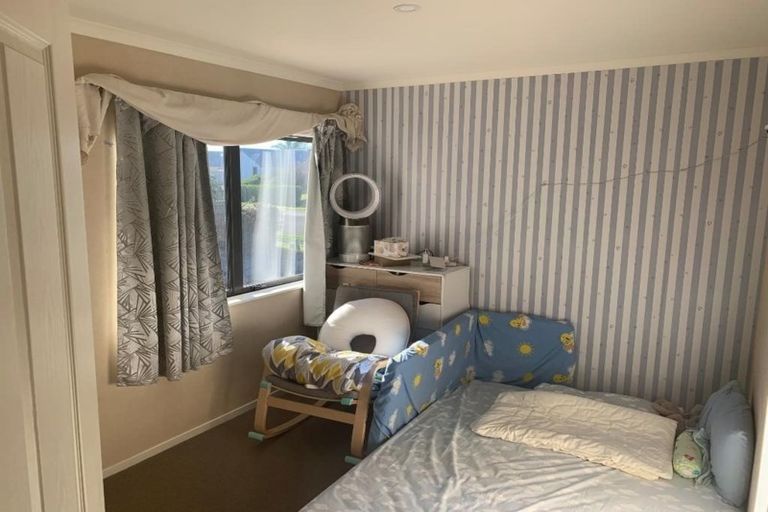 Photo of property in 54 Saint James Drive, Huntington, Hamilton, 3210