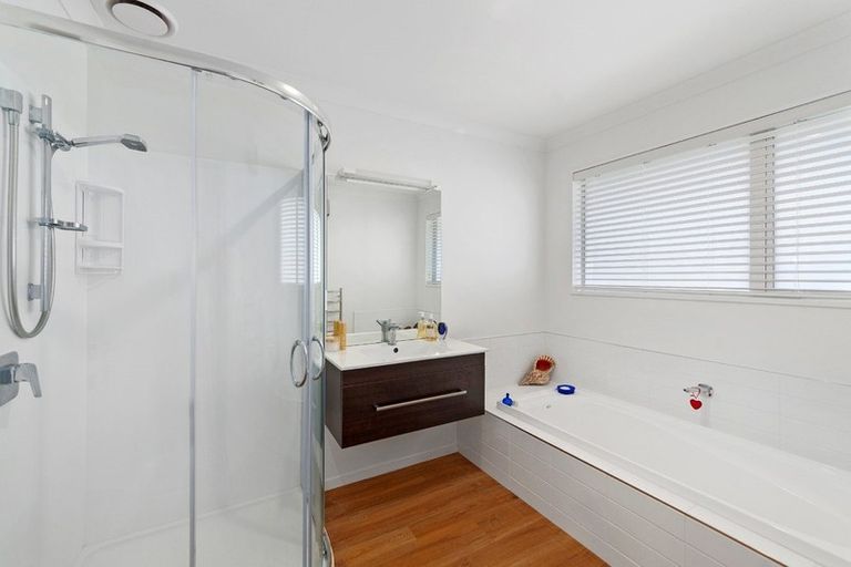 Photo of property in 5 Saint Keverne Close, Burwood, Christchurch, 8083