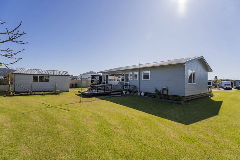 Photo of property in 21 Endeavour Close, Whitianga, 3510