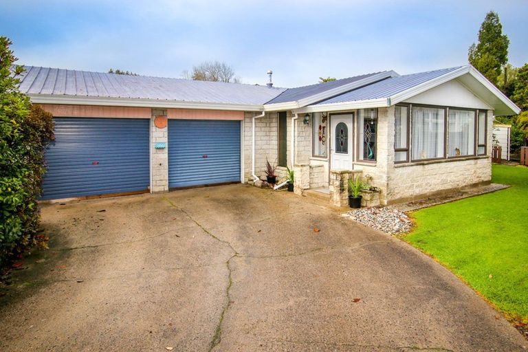 Photo of property in 124 Brougham Street, Westport, 7825