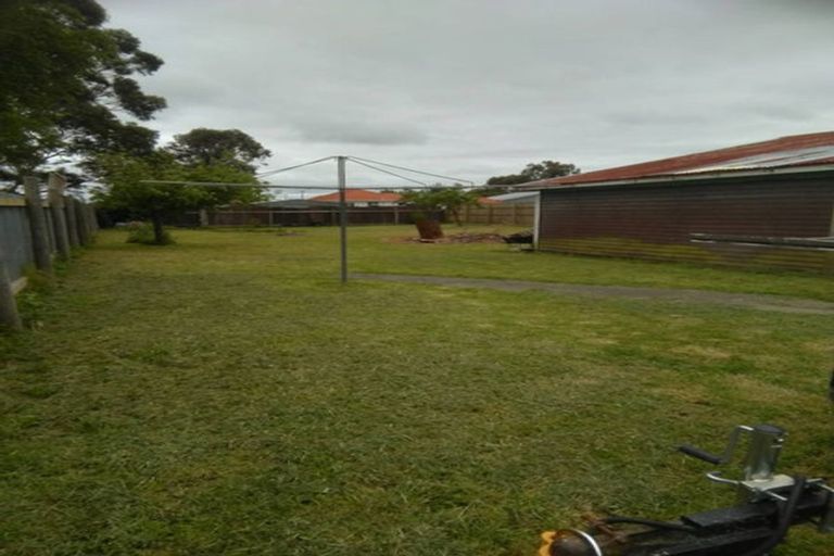 Photo of property in 18 Racecourse Avenue, Marton, 4710