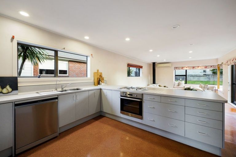 Photo of property in 5 Cattanach Street, St Andrews, Hamilton, 3200