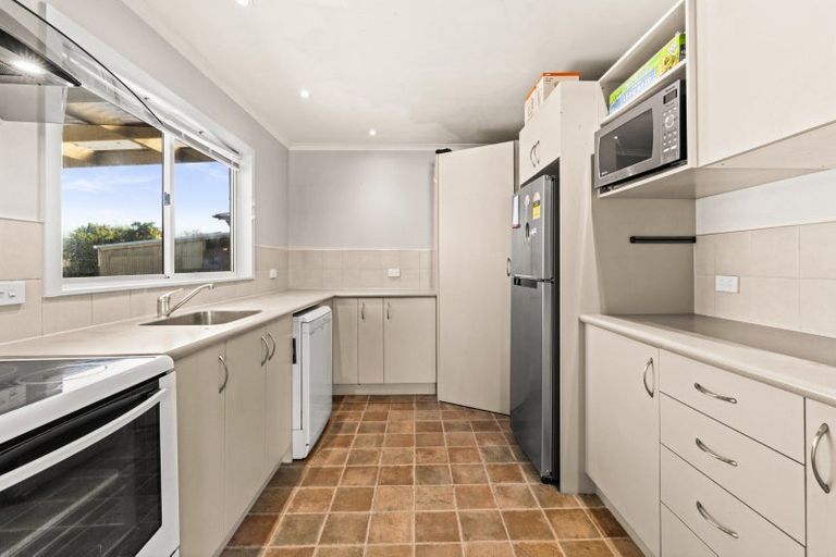 Photo of property in 901 Heretaunga Street East, Parkvale, Hastings, 4122