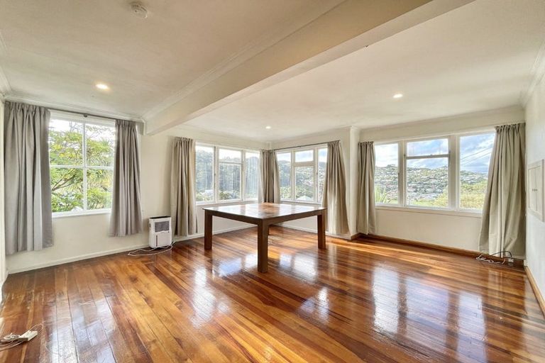 Photo of property in 14 Terawhiti Terrace, Karori, Wellington, 6012