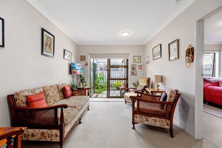 Photo of property in 13 Twelfth Avenue, Tauranga South, Tauranga, 3112