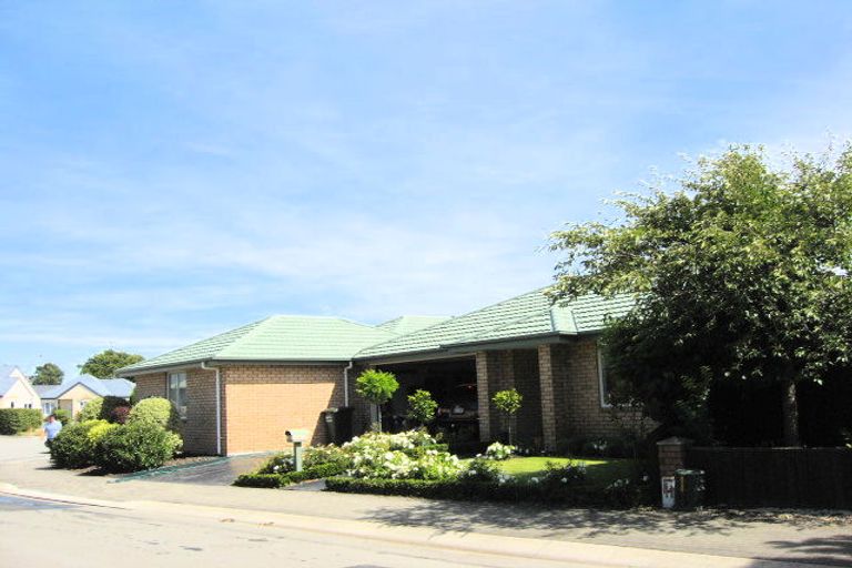 Photo of property in 26 Parade Court, Addington, Christchurch, 8024