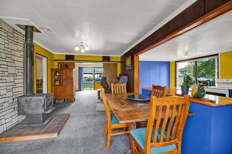 Photo of property in 82 Cordelia Street, Stratford, 4332