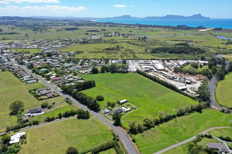 Photo of property in 43 South Road, Waipu, 0510