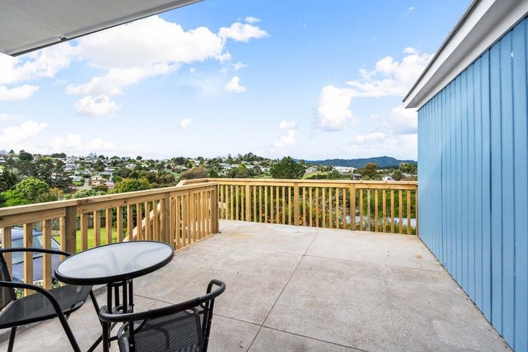 Photo of property in 13 Ogle Crescent, Te Kamo, Whangarei, 0112