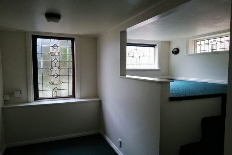 Photo of property in 1a Oriental Terrace, Oriental Bay, Wellington, 6011