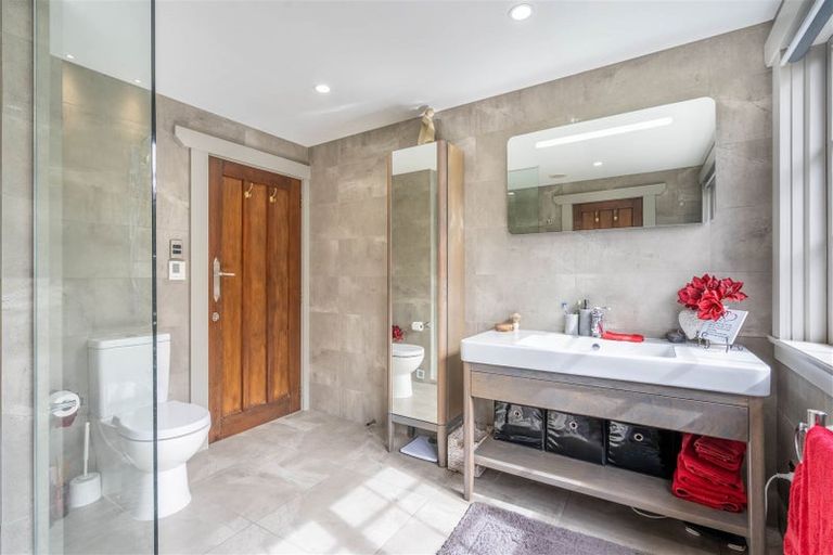 Photo of property in 385 Queens Drive, Windsor, Invercargill, 9810