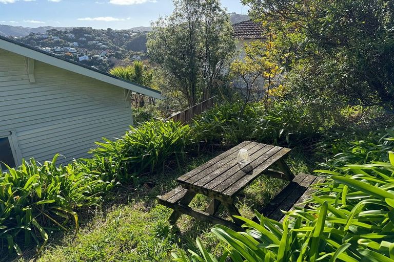Photo of property in 5u2 Grove Road, Kelburn, Wellington, 6012