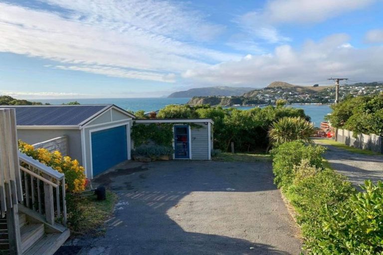 Photo of property in 106 Tireti Road, Titahi Bay, Porirua, 5022