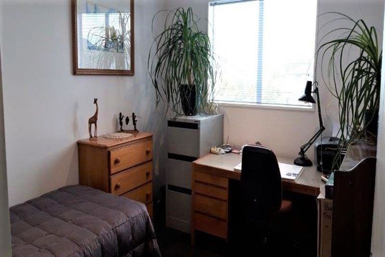 Photo of property in 11 Riverbank Road, Northwood, Christchurch, 8051