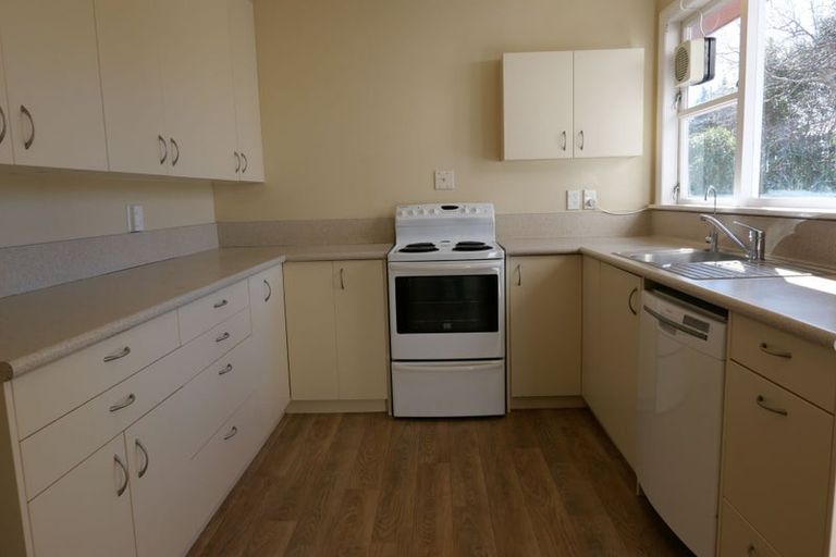 Photo of property in 81 Kiwi Road, Raumati Beach, Paraparaumu, 5032