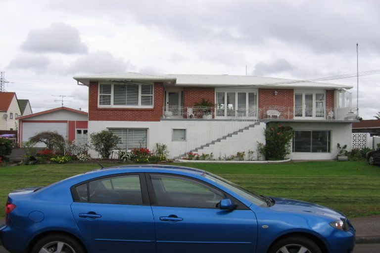 Photo of property in 45 Pakuranga Road, Pakuranga, Auckland, 2010