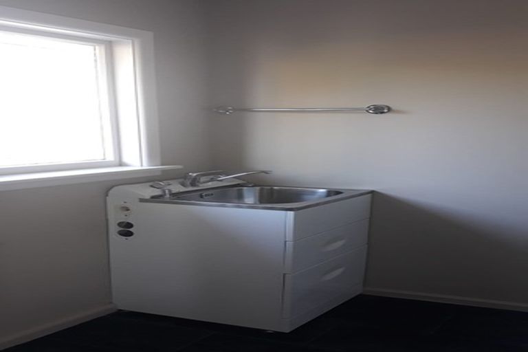 Photo of property in 33 Raxworthy Street, Ilam, Christchurch, 8041