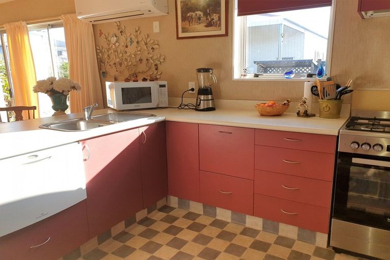 Photo of property in 15a Brougham Street, Westport, 7825