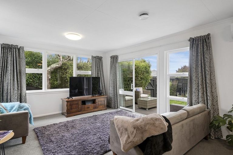 Photo of property in 37 Blakes Road, Prebbleton, 7604