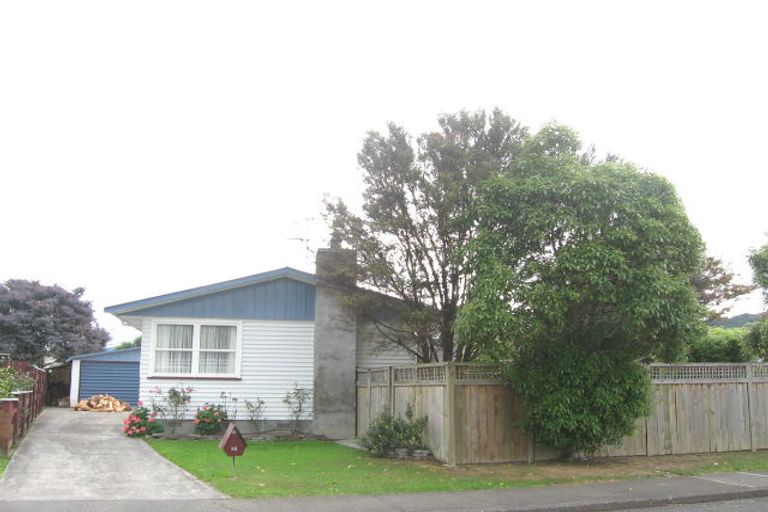 Photo of property in 34 Mountbatten Grove, Clouston Park, Upper Hutt, 5018