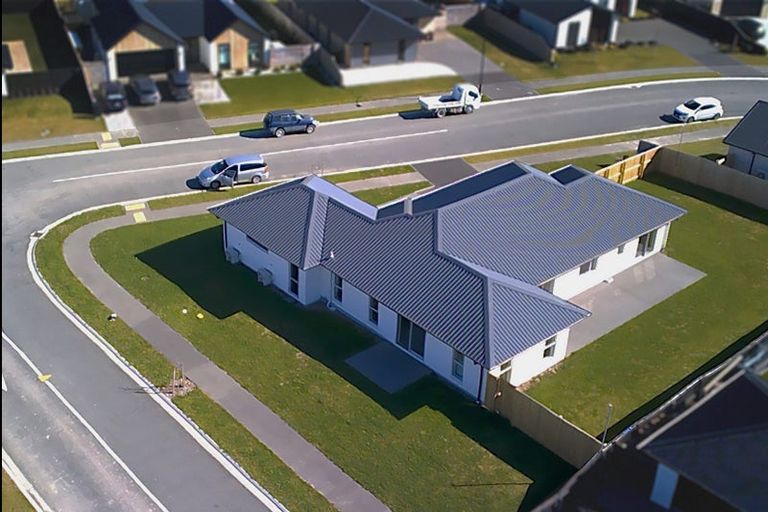 Photo of property in 49 Suffolk Drive, Kirwee, 7571