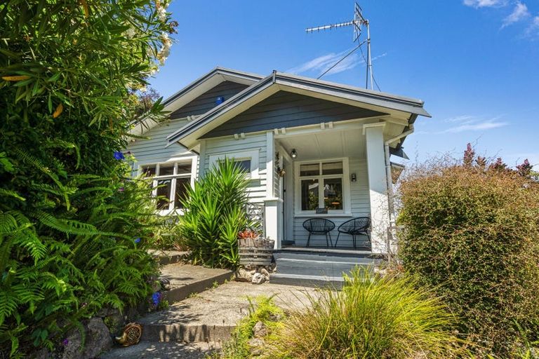 Photo of property in 49 Faraday Street, Hospital Hill, Napier, 4110