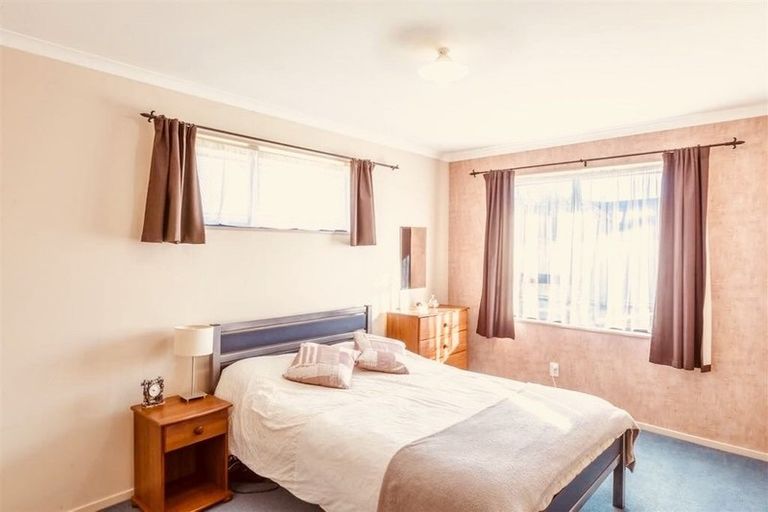 Photo of property in 14 Farnborough Drive, Nawton, Hamilton, 3200