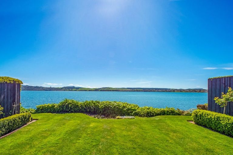 Photo of property in 287 Lake Terrace, Two Mile Bay, Taupo, 3330