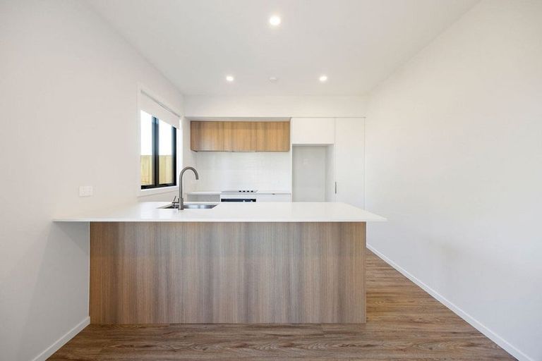 Photo of property in 18a Bracken Street, Leamington, Cambridge, 3432