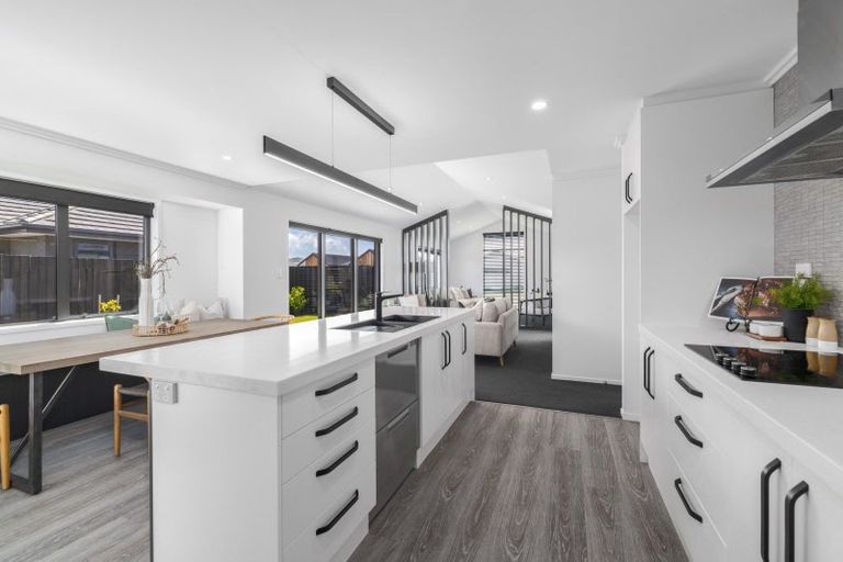 Photo of property in 20 Selfe Crescent, Burwood, Christchurch, 8083